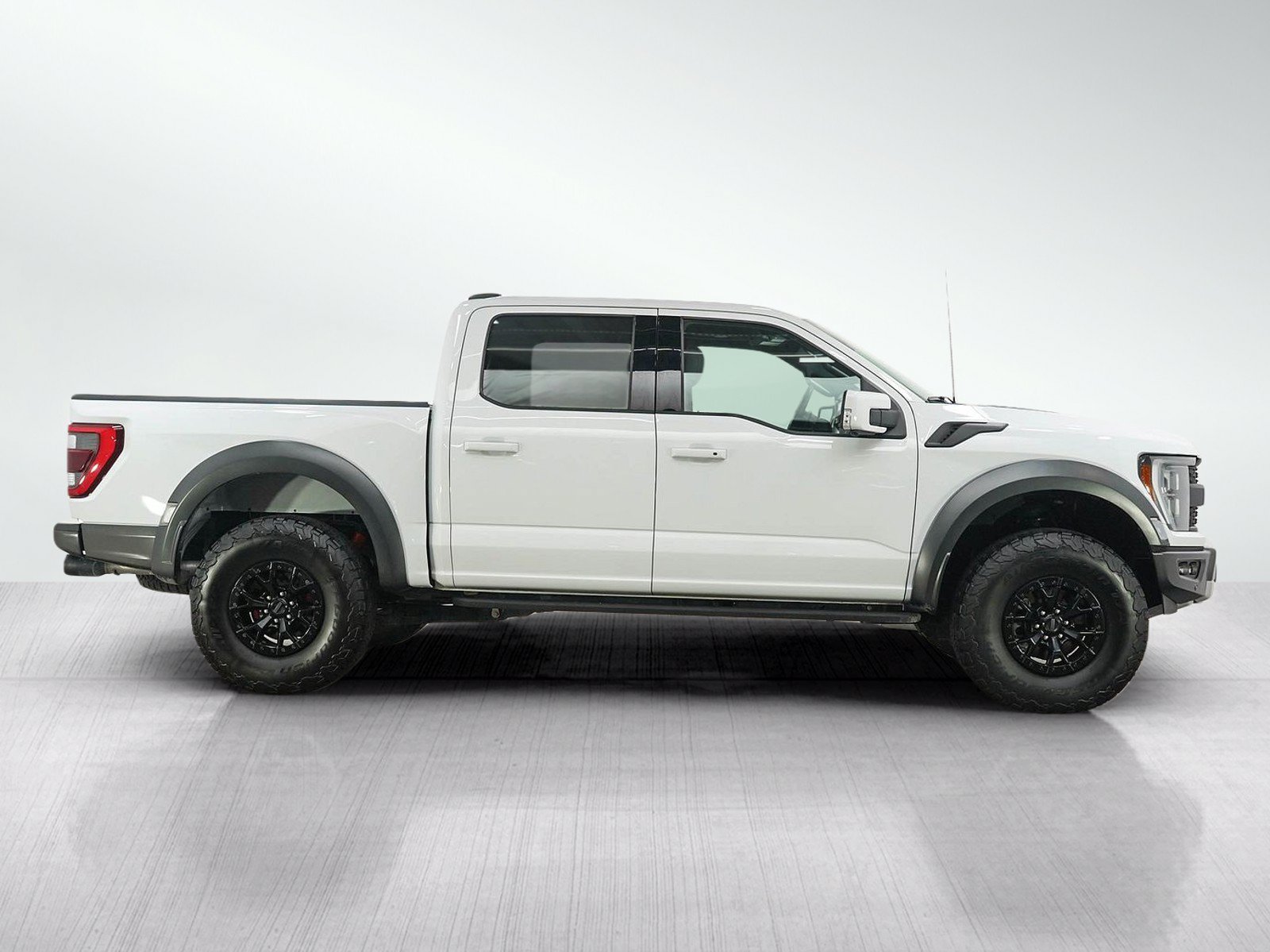 Used 2023 Ford F150 Raptor w/ Raptor 37 Performance Package AWD/4WD image 6