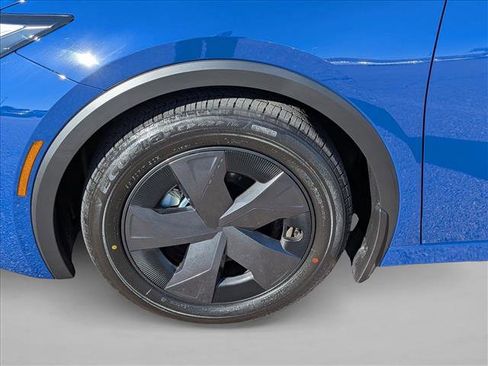 Used 2026 Toyota Prius Plug-In Hybrid image 20