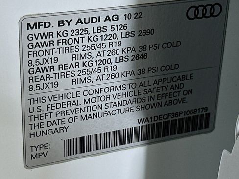 Used 2023 Audi Q3 2.0T Premium w/ Black Optic Sport Package AWD/4WD image 24