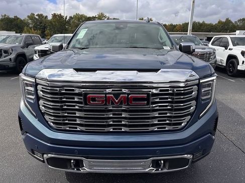 New 2026 GMC Sierra 1500 Denali image 4