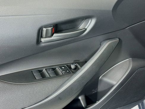 Certified 2025 Toyota Corolla LE FWD image 17