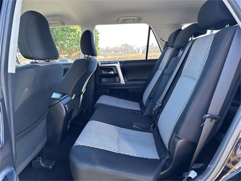 Used 2024 Toyota 4Runner SR5 image 21