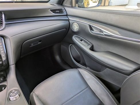 Used 2024 INFINITI QX50 Sport image 19