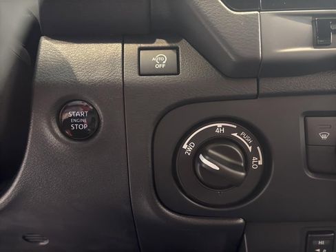 New 2026 Nissan Frontier SV image 25