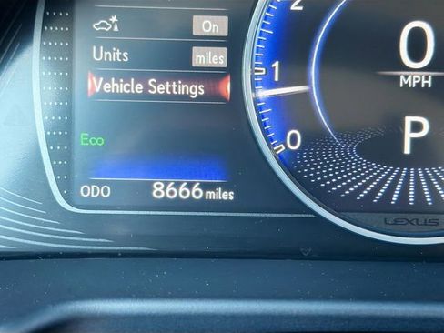 Used 2025 Lexus ES 350 w/ Premium Package image 41