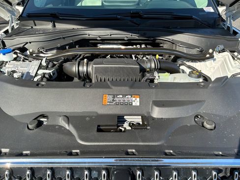 New 2026 Lincoln Aviator 2WD image 23