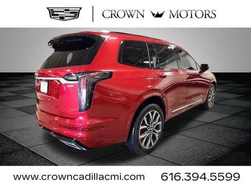 Certified 2023 Cadillac XT6 Sport w/ Technology Package image 3