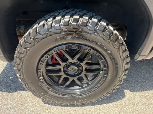 Used 2023 GMC Sierra 1500 AT4X AWD/4WD image 14
