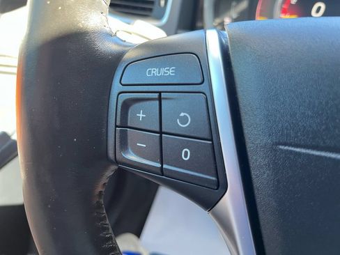 Used 2018 Volvo S60 T5 Inscription AWD/4WD image 17