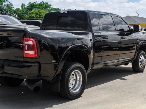 Used 2019 RAM 3500 Laramie AWD/4WD image 13