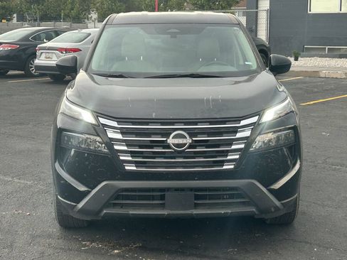 Used 2025 Nissan Rogue SV AWD/4WD image 8