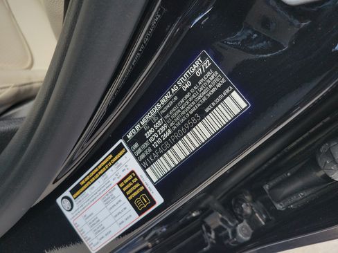Used 2023 Mercedes-Benz C 300 Sedan image 31