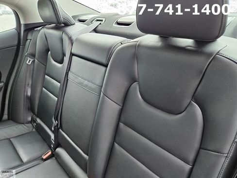 Used 2019 Volvo S60 T6 Momentum w/ Multimedia Package image 14