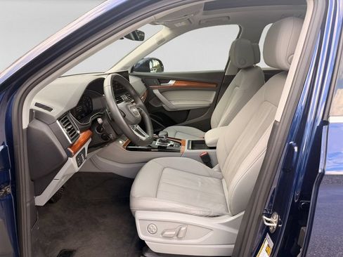 Used 2022 Audi Q5 2.0T Premium Plus w/ Premium Plus Package AWD/4WD image 14