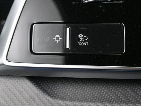 Used 2025 Audi RS Q8 performance image 16