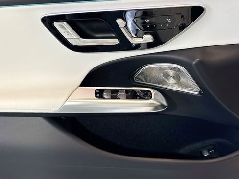 New 2026 Mercedes-Benz E 53 AMG e 4MATIC Sedan image 16