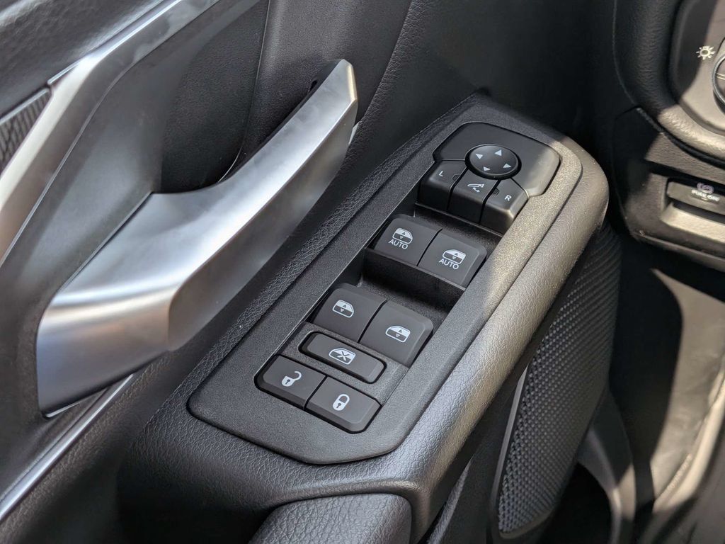 New 2026 RAM 1500 Big Horn AWD/4WD image 16