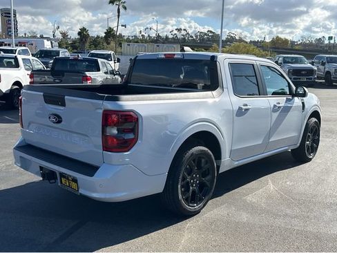 New 2026 Ford Maverick Lobo image 6