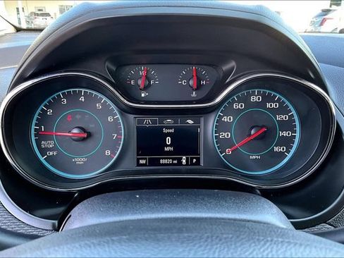 Used 2018 Chevrolet Cruze LS FWD image 20