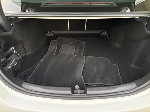 Certified 2025 Mercedes-Benz C 300 4MATIC Sedan image 16