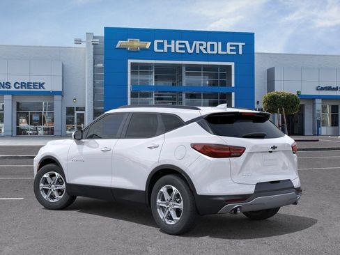 New 2026 Chevrolet Blazer LT w/ Convenience Package FWD image 5