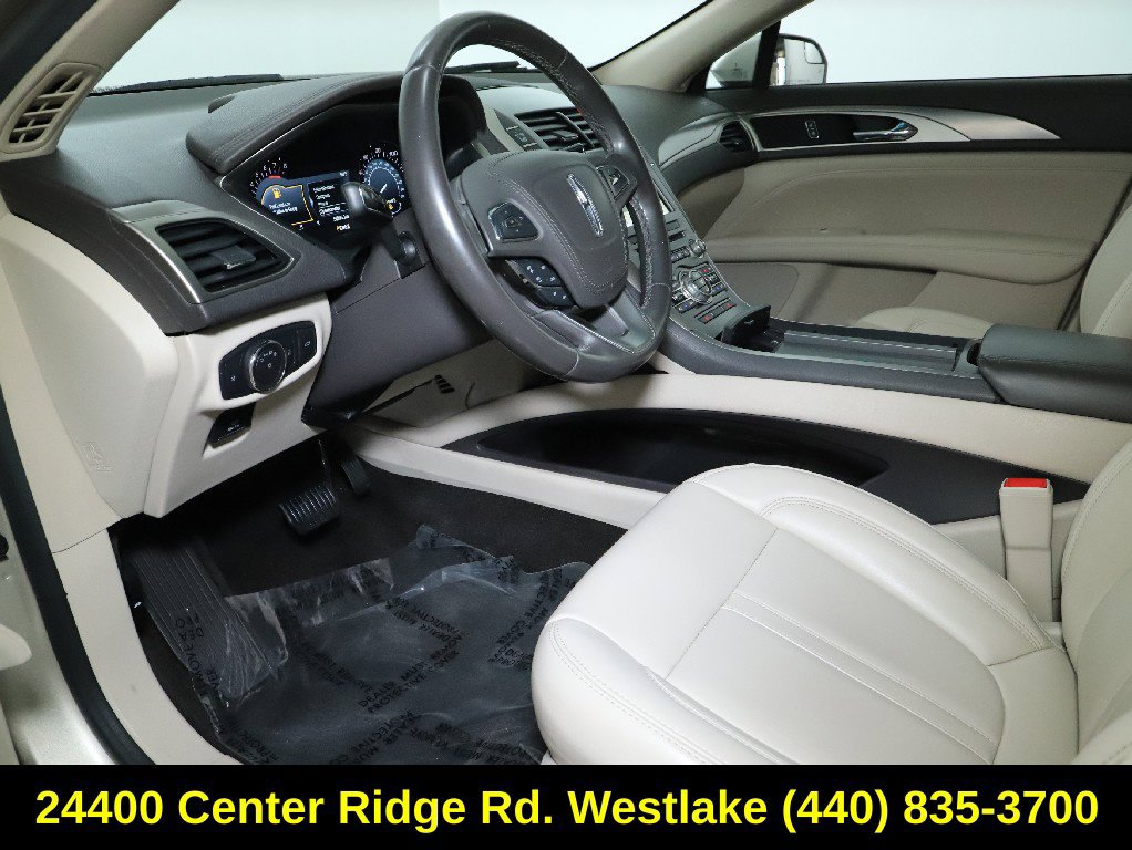 Used 2017 Lincoln MKZ Premiere FWD image 17