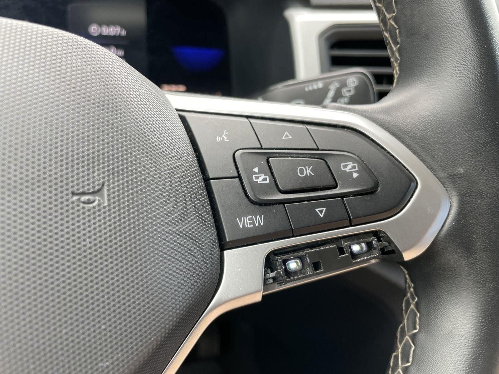 Used 2022 Volkswagen Atlas SE FWD image 19