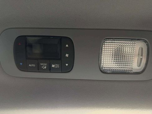 Used 2023 Honda Odyssey EX-L image 53