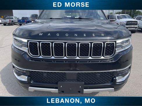 Used 2024 Jeep Wagoneer L Series II AWD/4WD image 28