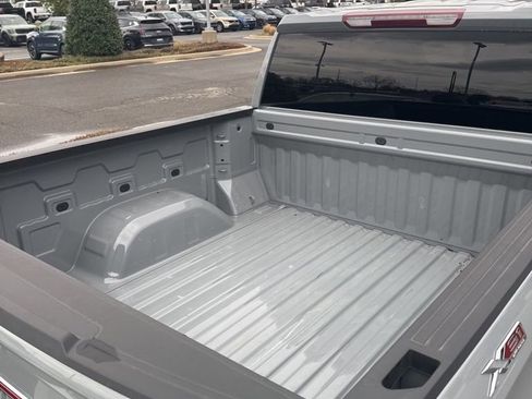 Used 2024 GMC Sierra 1500 Pro w/ Graphite Edition image 9