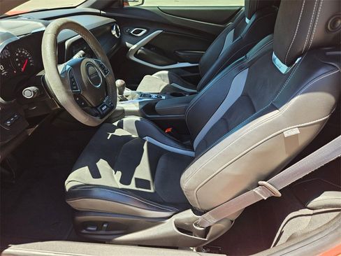Used 2021 Chevrolet Camaro SS image 11
