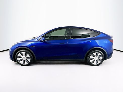 Used 2024 Tesla Model Y Long Range AWD/4WD image 4