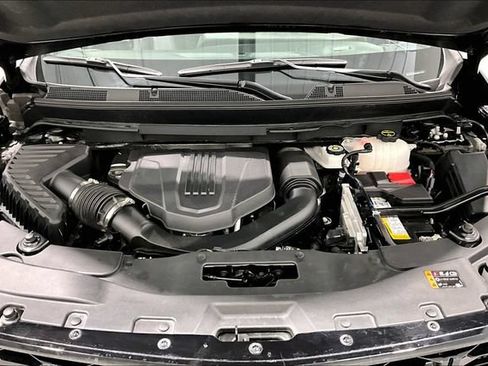 Used 2024 Chevrolet Traverse Z71 AWD/4WD image 36