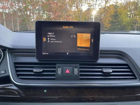 Used 2019 Audi Q5 2.0T Premium image 26