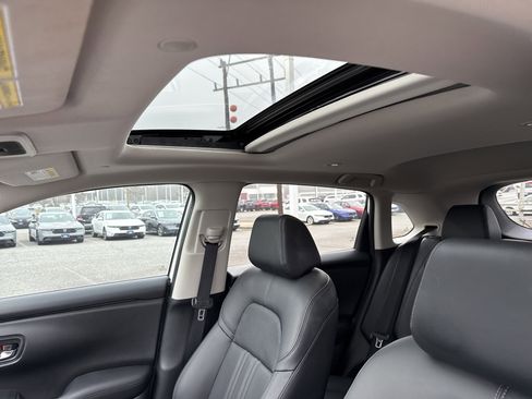Certified 2023 Honda HR-V EX-L image 28