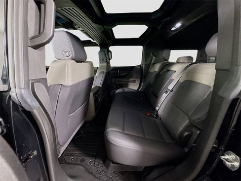 Used 2024 GMC Hummer EV 3X image 18