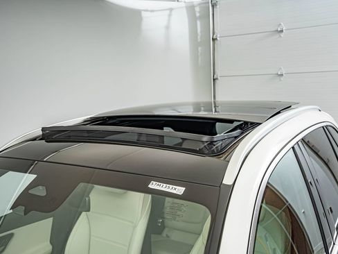 Certified 2026 Mercedes-Benz GLC 300 4MATIC image 17