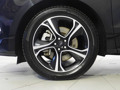 Used 2023 Ford Edge ST AWD/4WD image 5