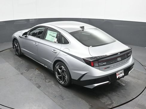 New 2026 Hyundai Sonata SEL FWD image 38