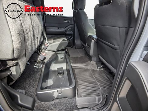 Used 2024 Nissan Frontier PRO-4X w/ Technology Package AWD/4WD image 21