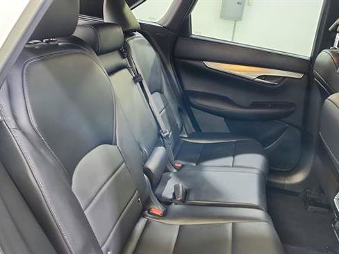 Used 2021 INFINITI QX50 Luxe w/ Appearance Package FWD image 27