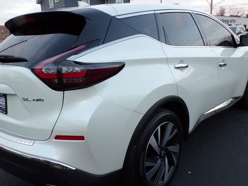 Used 2023 Nissan Murano SL w/ SL Moonroof Package image 2