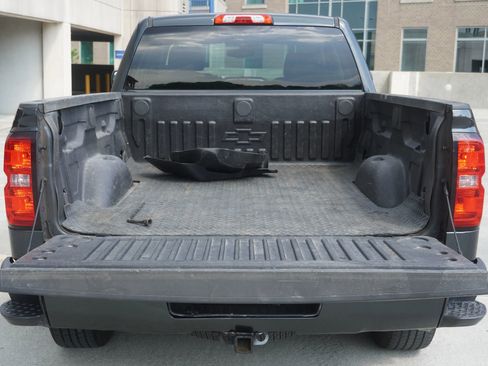 Used 2017 Chevrolet Silverado 1500 LT w/ All Star Edition AWD/4WD image 30