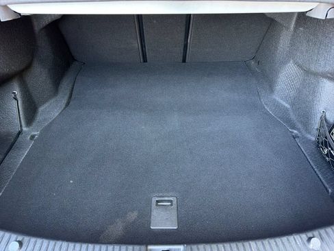 Used 2019 Mercedes-Benz C 300 Sedan image 31
