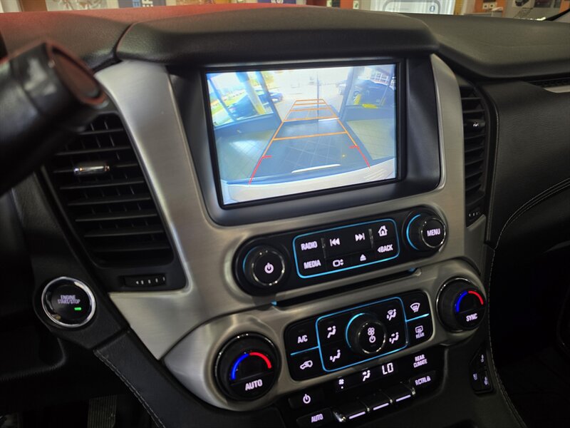 Used 2017 GMC Yukon SLT w/ Premium Edition AWD/4WD image 31