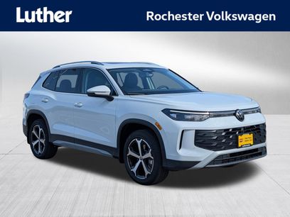 New 2026 Volkswagen Tiguan SE