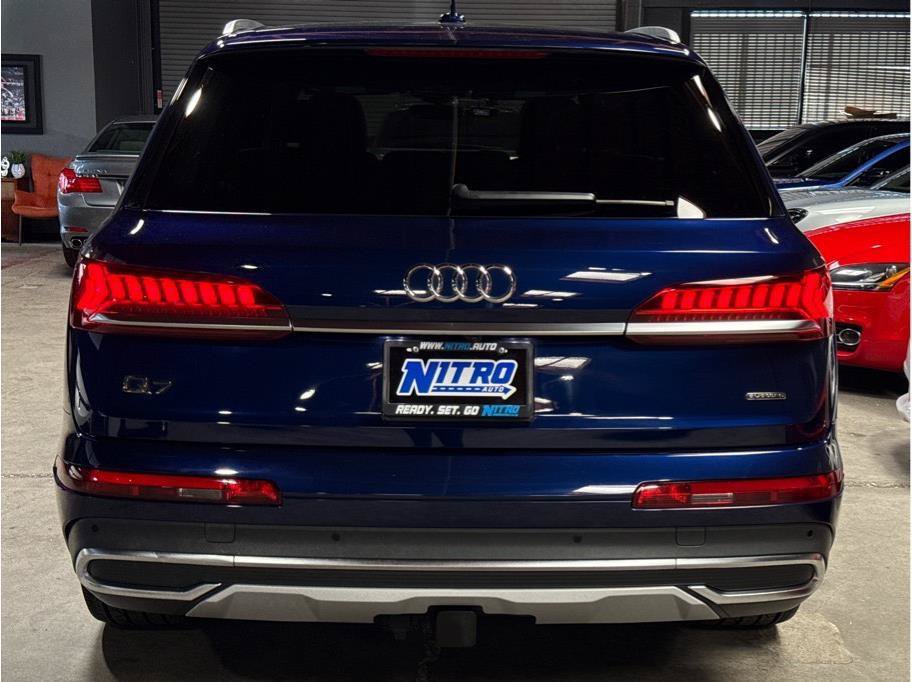 Used 2021 Audi Q7 2.0T Premium Plus w/ Premium Plus Package AWD/4WD image 34