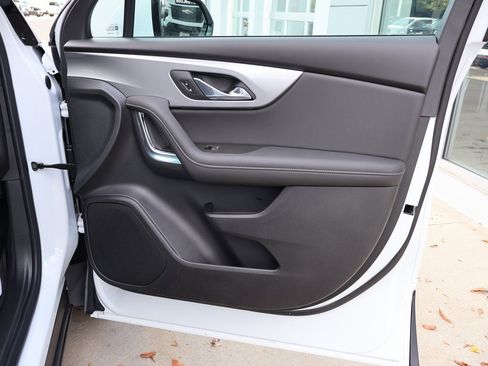 New 2025 Chevrolet Blazer LT w/ LPO, Black Sport Package image 30