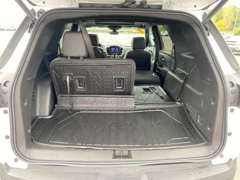 Certified 2023 Chevrolet Traverse RS w/ LPO, Floor Liner Package image 23