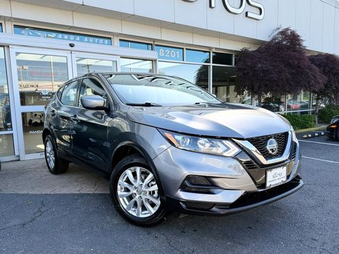 Used 2021 Nissan Rogue Sport S AWD/4WD image 1